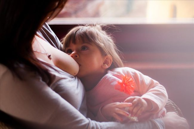 MAMAS_Proyecto_fotografico_de_Javier_Sancho_en_ANDANAfoto-4.jpg MAMAS_Proyecto_fotografico_de_Javier_Sancho_en_ANDANAfoto-4.jpg