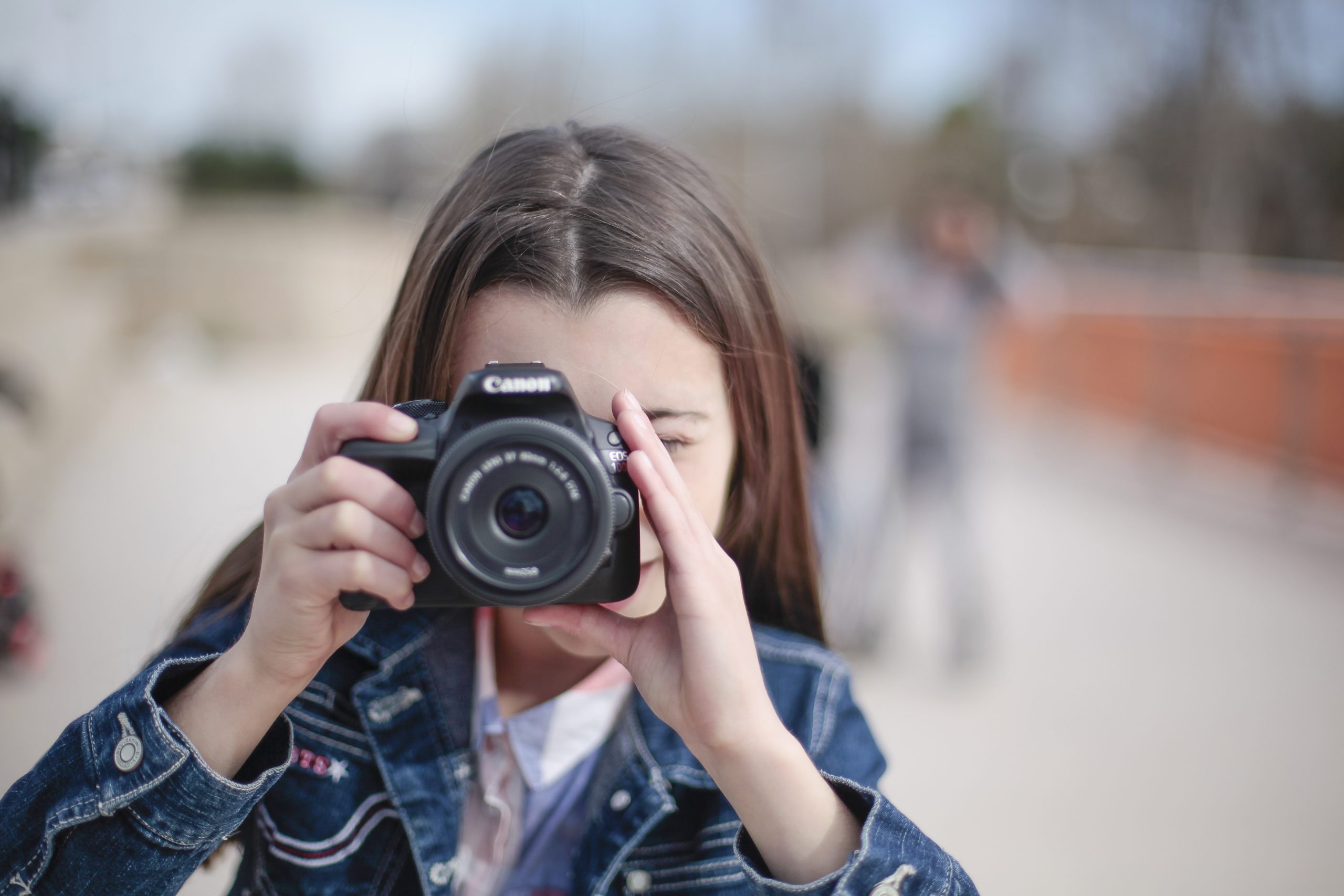 Las mejores cámaras fotográficas para regalar a niños y jóvenes
