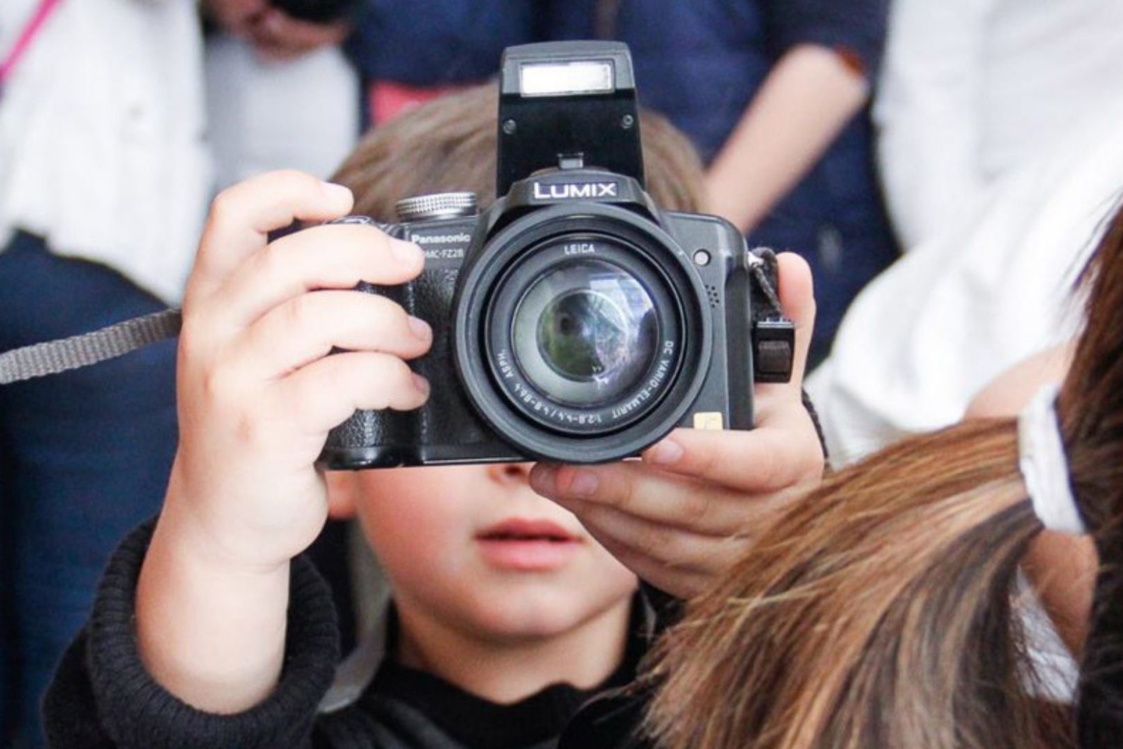 Specialization Course on Leading Photography Workshops for Children and Youth