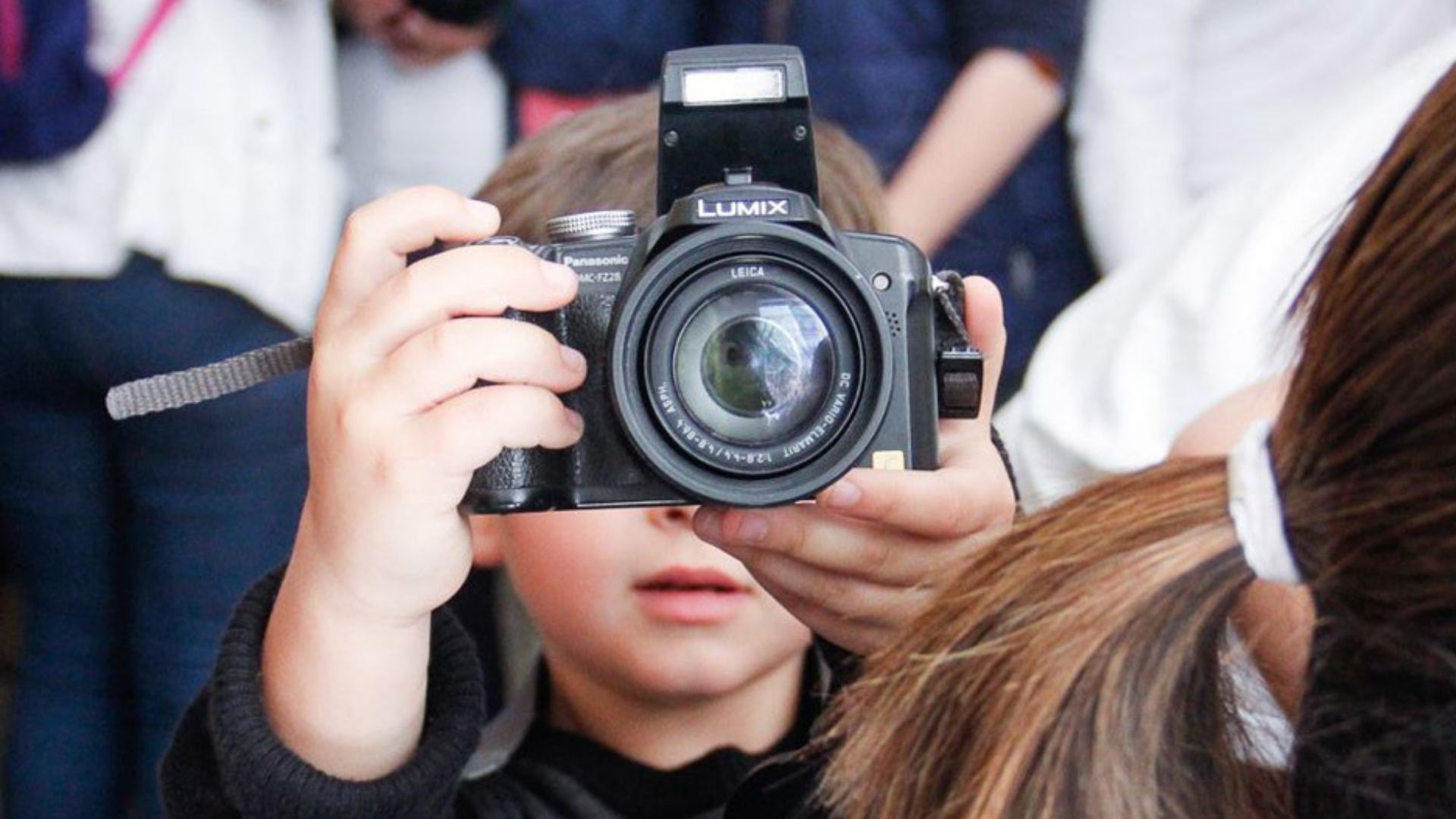 Specialization Course on Leading Photography Workshops for Children and Youth